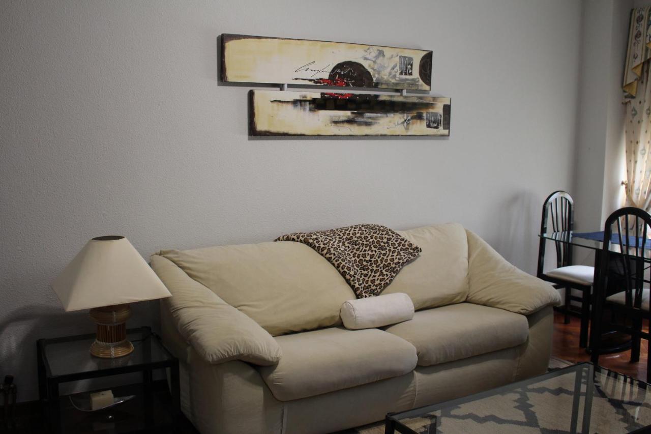 Apartamento Centrico En Monforte De Lemos - No Wifi - Parking Privado Exterior photo